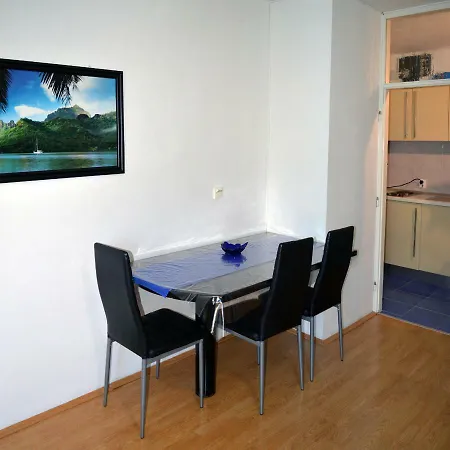 Meri Apartment *